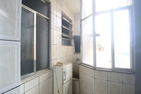 Área de Serviço de apartamento para alugar com 2 quartos, 38m² em Olinda, Nilópolis