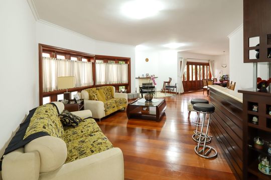 Sala de estar de casa para alugar com 4 quartos, 399m² em Campo Grande, São Paulo