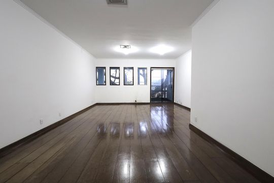 Apartamento para alugar com 3 quartos, 180m² em Parque Central, Santo André