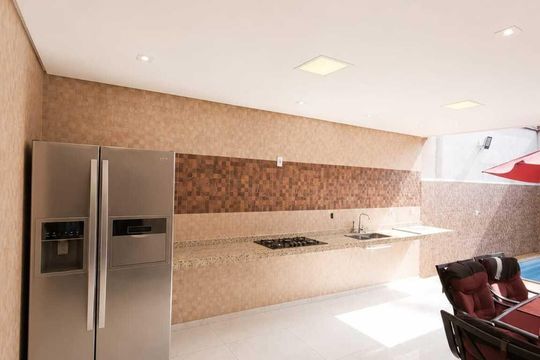 Churrasqueira de casa à venda com 3 quartos, 220m² em Parque Atheneu, Goiânia