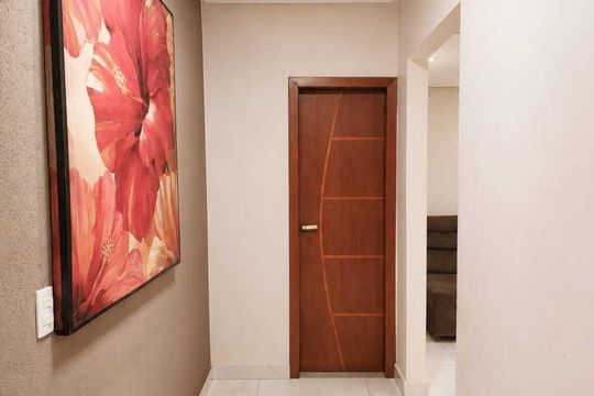 Entrada de casa à venda com 3 quartos, 220m² em Parque Atheneu, Goiânia