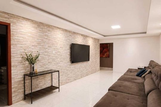 Sala de casa à venda com 3 quartos, 220m² em Parque Atheneu, Goiânia