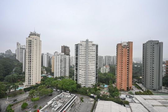 Vista da Suíte de apartamento à venda com 2 quartos, 110m² em Vila Andrade, São Paulo
