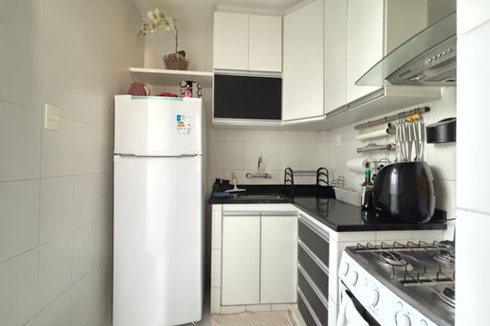 Cozinha de apartamento à venda com 2 quartos, 70m² em Botafogo, Rio de Janeiro