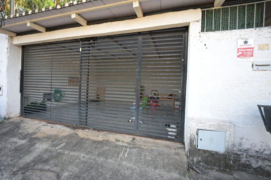 Casa à venda com 3 quartos, 200m² em Vila Bela, Goiânia