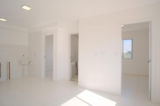 Sala de apartamento para alugar com 2 quartos, 36m² em Cidade Mãe do Céu, São Paulo