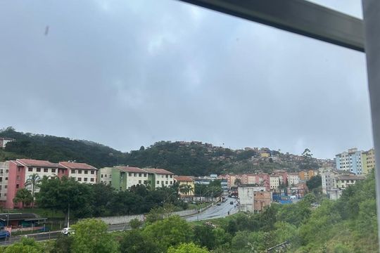 Apartamento à venda com 2 quartos, 54m² em Jardim Santo André, Santo André