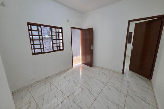 Sala de casa para alugar com 3 quartos, 2m² em Jardim Melvi, Praia Grande