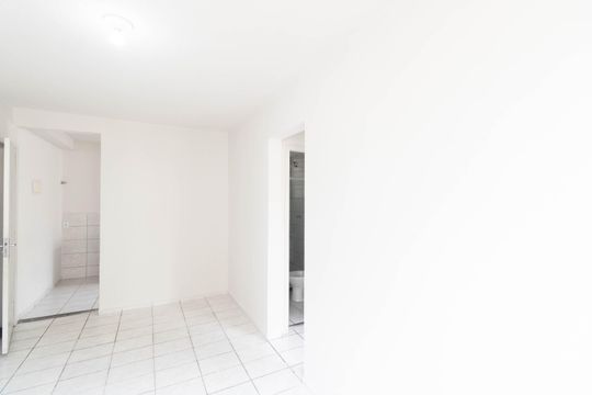 Sala de apartamento para alugar com 2 quartos, 57m² em Paciência, Rio de Janeiro