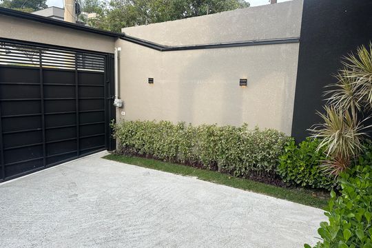 Garagem de casa de condomínio à venda com 3 quartos, 135m² em Parque Jaguari (fazendinha), Santana de Parnaíba