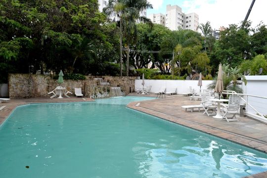 Piscina de apartamento para alugar com 1 quarto, 85m² em Paraíso, São Paulo
