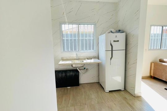 Cozinha de casa para alugar com 2 quartos, 60m² em Aguassai, Cotia