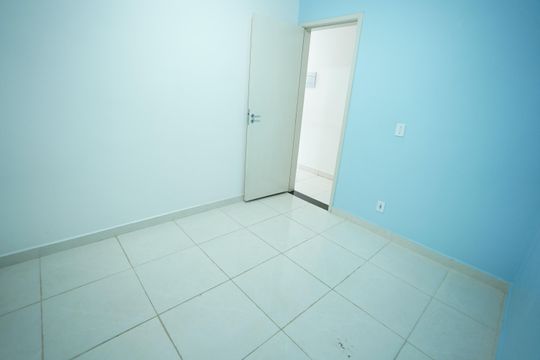 Apartamento à venda com 3 quartos, 71m² em Setor Goiânia 2, Goiânia