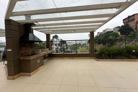 Área comum - Churrasqueira de apartamento para alugar com 3 quartos, 77m² em Jardim Tupanci, Barueri