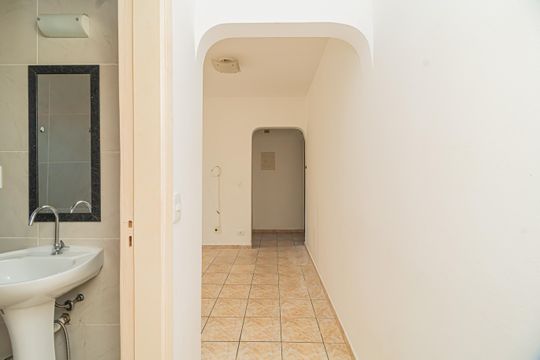 Corredor de apartamento à venda com 1 quarto, 46m² em Brooklin, São Paulo
