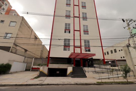 Fachada de apartamento para alugar com 1 quarto, 51m² em Santa Terezinha, Santo André