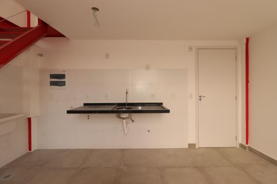 Cozinha de apartamento para alugar com 1 quarto, 51m² em Santa Terezinha, Santo André