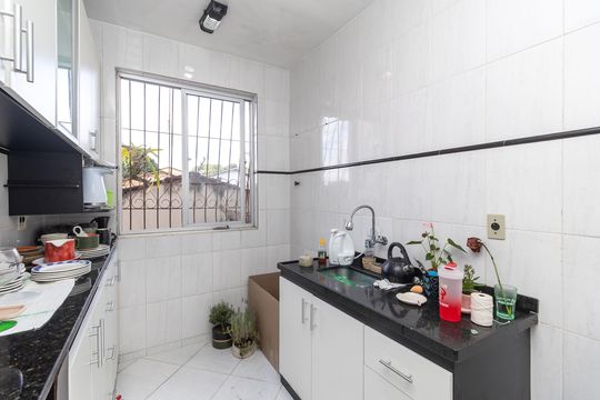 Cozinha de apartamento para alugar com 3 quartos, 120m² em Ouro Preto, Belo Horizonte