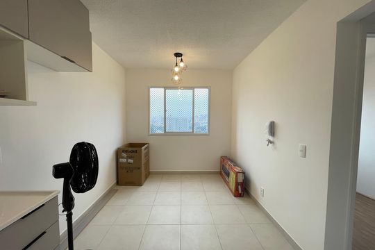 Apartamento à venda com 2 quartos, 32m² em Jardim Celeste, São Paulo