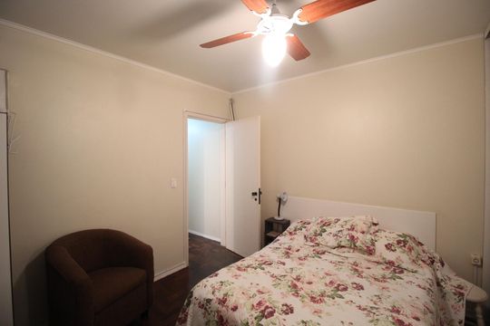Quarto 1 de apartamento à venda com 1 quarto, 43m² em Independência, Porto Alegre