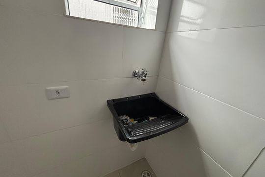 Área de Serviço de apartamento para alugar com 1 quarto, 27m² em Vila Nhocuné, São Paulo