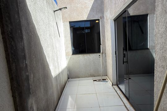 Lavanderia  de casa à venda com 1 quarto, 400m² em Colônia Agrícola Arniqueira, Brasília