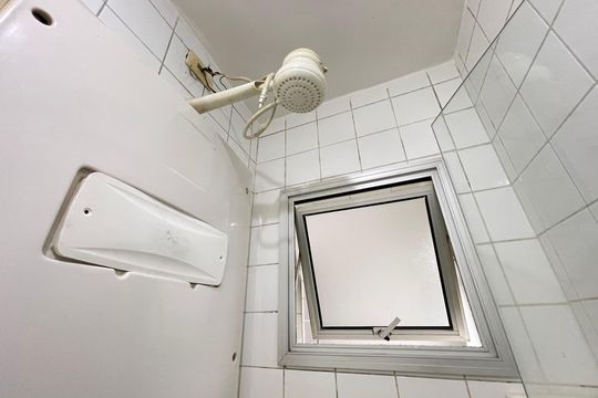 Banheiro de apartamento para alugar com 3 quartos, 72m² em Vila Lageado, São Paulo