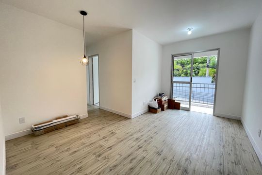 Apartamento para alugar com 3 quartos, 72m² em Vila Lageado, São Paulo