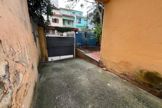 Garagem de casa para alugar com 5 quartos, 450m² em Santana, São Paulo