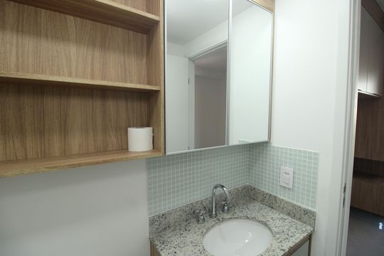 Banheiro de kitnet/studio à venda com 1 quarto, 22m² em Jardim Aurelia, São Paulo