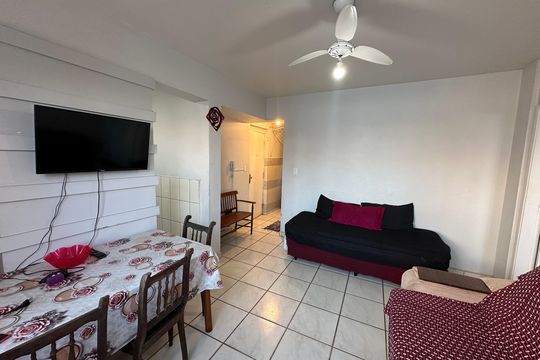 Sala de apartamento para alugar com 1 quarto, 50m² em Morro dos Barbosas, São Vicente