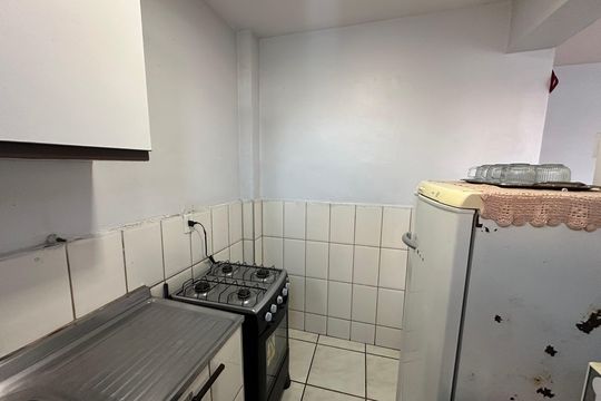 Cozinha de apartamento para alugar com 1 quarto, 50m² em Morro dos Barbosas, São Vicente