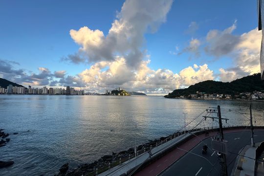 Vista Quarto 1 de apartamento para alugar com 1 quarto, 50m² em Morro dos Barbosas, São Vicente