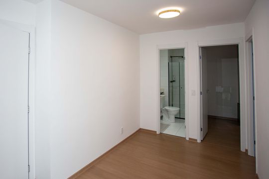 Sala de apartamento para alugar com 2 quartos, 44m² em Conceição, Diadema