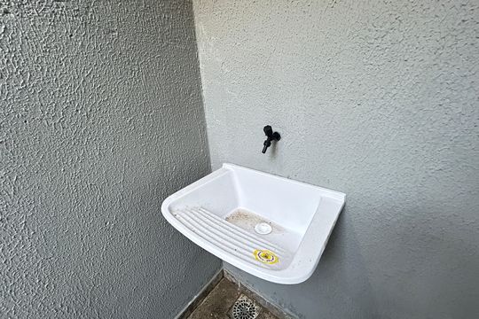 Área de Serviço de kitnet/studio para alugar com 1 quarto, 35m² em Honório Gurgel, Rio de Janeiro