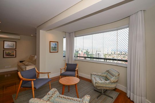 Varanda de apartamento à venda com 4 quartos, 343m² em Vila Morse, São Paulo