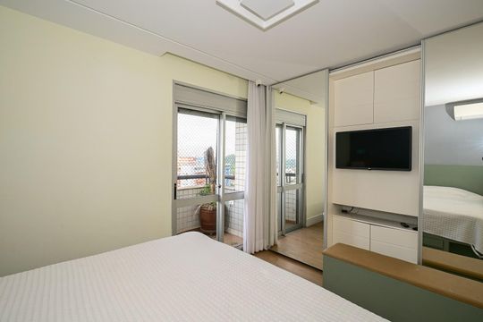 Suíte 3 de apartamento para alugar com 4 quartos, 343m² em Vila Morse, São Paulo