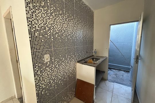 Cozinha de kitnet/studio para alugar com 1 quarto, 35m² em Honório Gurgel, Rio de Janeiro