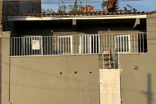 Fachada de kitnet/studio para alugar com 1 quarto, 35m² em Honório Gurgel, Rio de Janeiro