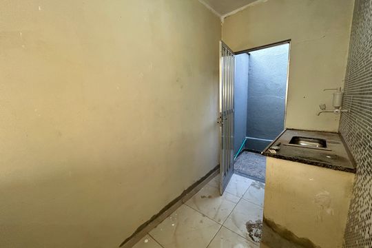 Cozinha de kitnet/studio para alugar com 1 quarto, 35m² em Honório Gurgel, Rio de Janeiro