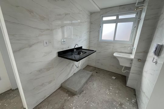Cozinha de apartamento à venda com 2 quartos, 36m² em Jardim São Paulo, São Paulo