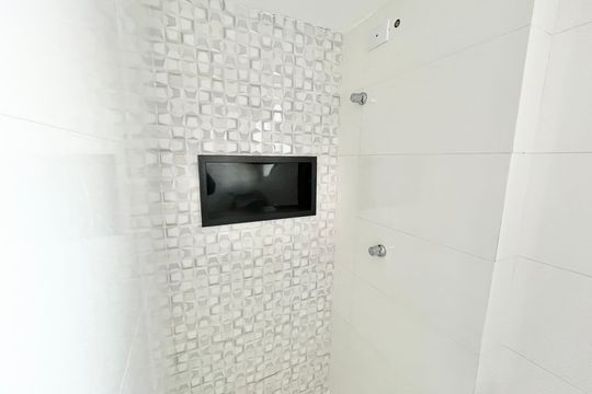 Banheiro de apartamento à venda com 2 quartos, 36m² em Jardim São Paulo, São Paulo