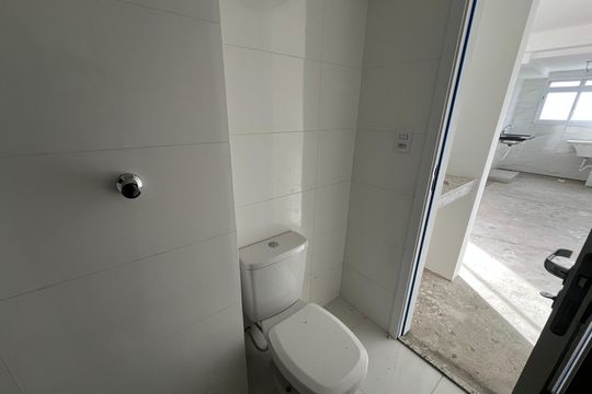 Banheiro de apartamento à venda com 2 quartos, 36m² em Jardim São Paulo, São Paulo