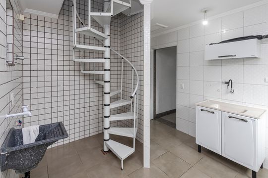 Área de Serviço de casa para alugar com 2 quartos, 170m² em Chácara Santo Antônio (zona Sul), São Paulo