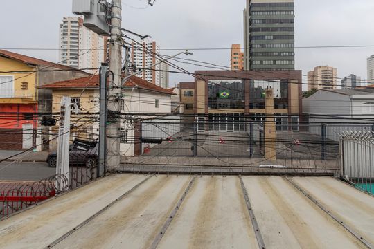Vista do Quarto de casa para alugar com 2 quartos, 170m² em Chácara Santo Antônio (zona Sul), São Paulo