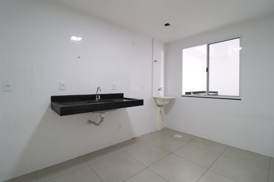 Cozinha de apartamento para alugar com 2 quartos, 80m² em Novo Mundo, Uberlândia