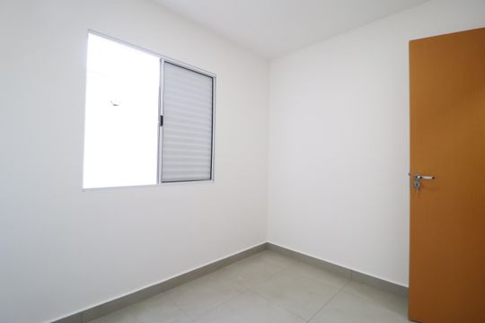Quarto 1 de apartamento para alugar com 2 quartos, 80m² em Novo Mundo, Uberlândia
