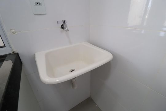 Cozinha e Área de Serviço de apartamento para alugar com 2 quartos, 67m² em Novo Mundo, Uberlândia