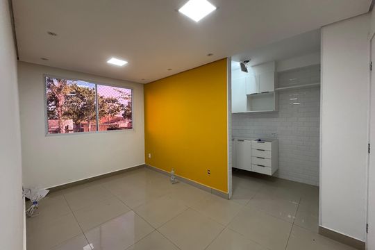 Sala de apartamento à venda com 2 quartos, 42m² em Jardim Boa Vista (zona Oeste), Osasco