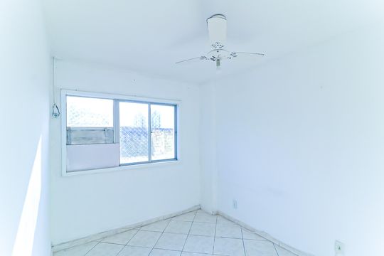 Quarto 2  de apartamento para alugar com 2 quartos, 45m² em Piedade, Rio de Janeiro